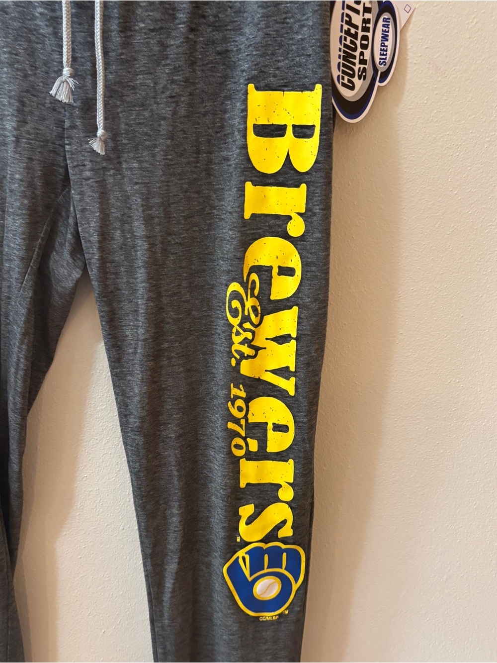 “Milwaukee Brewers” Ladies Sleepwear Pants- NWT - Picture 3 of 8